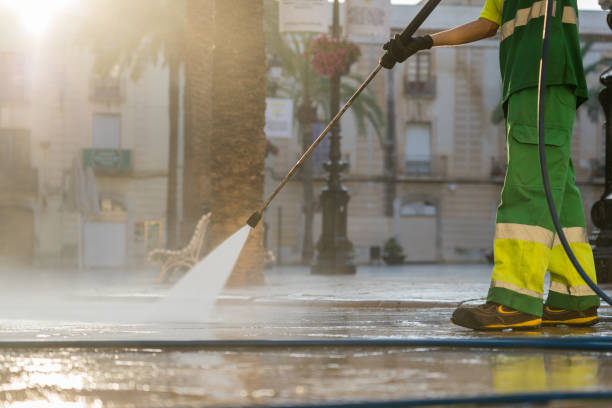 Best Sidewalk Pressure Washing  in Medicine Lodge, KS